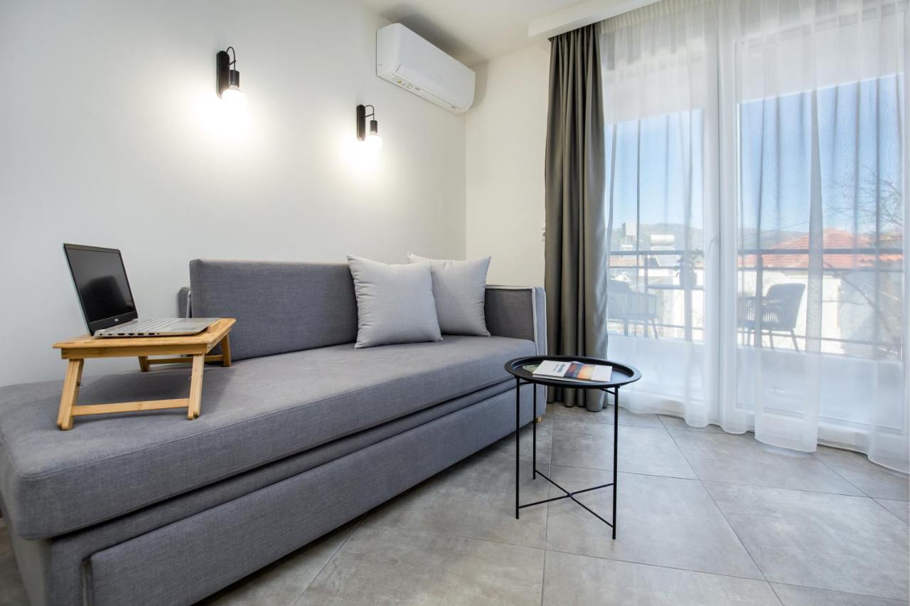 Alla Strada - Micro Suites リメナリア エクステリア 写真