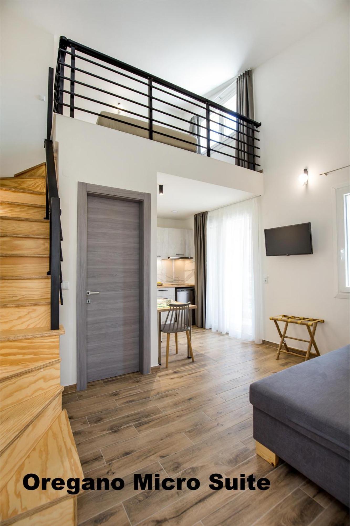 Alla Strada - Micro Suites リメナリア エクステリア 写真
